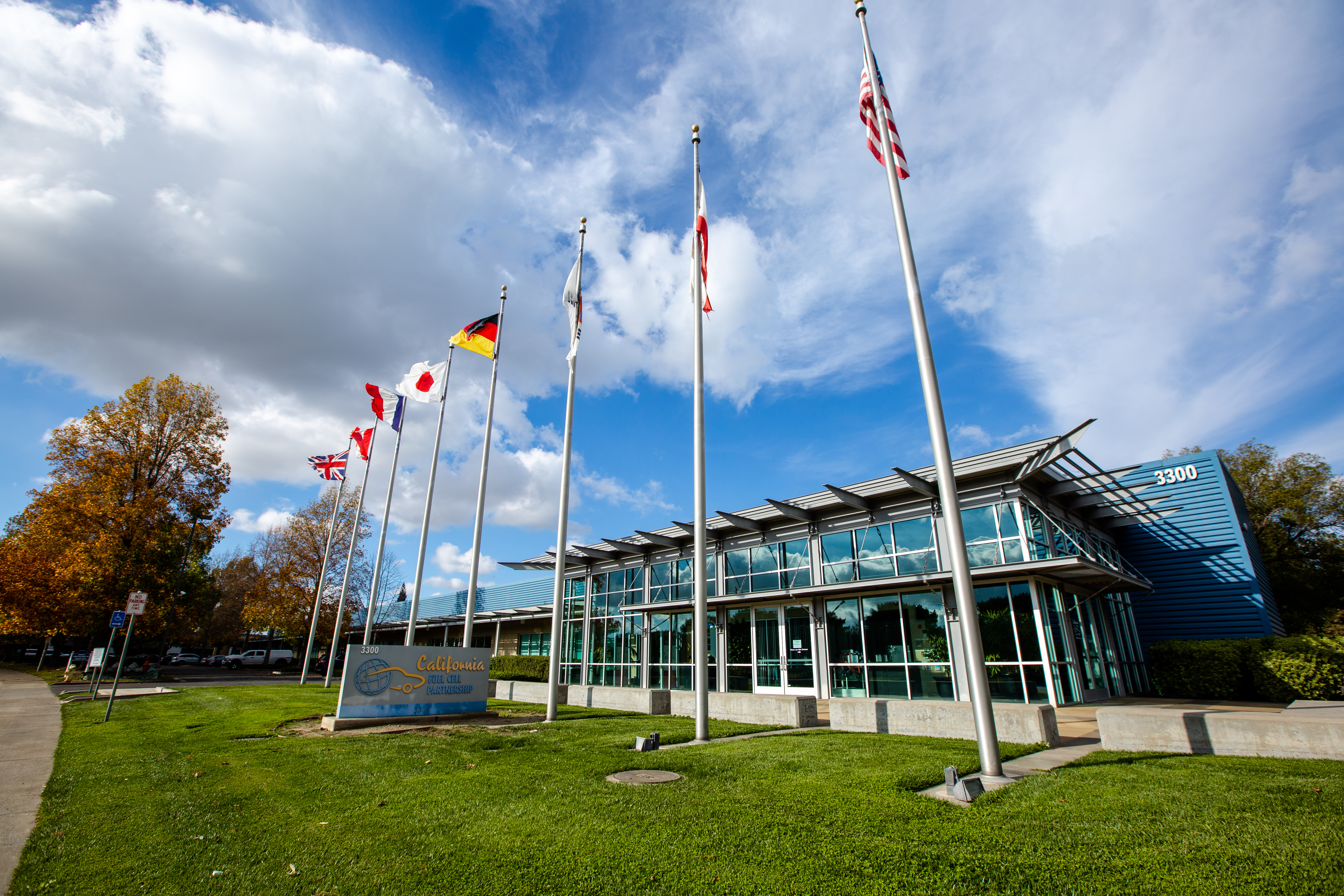 exterior of Cummins' West Sacramento facility