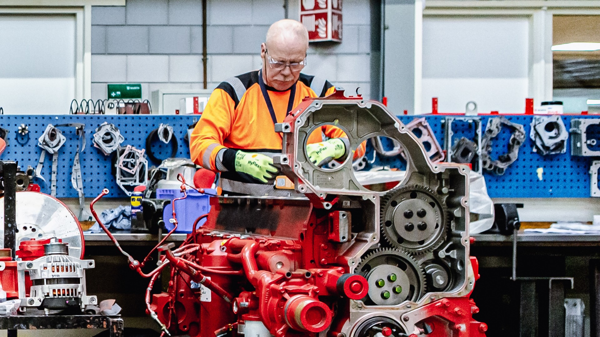 Cummins technician servicing replacement engine