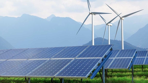 Utilizing solar and wind power together