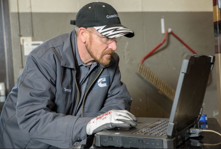 Not the razor’s edge: Data powers 100,000-mile oil drain intervals for 2027 X15 