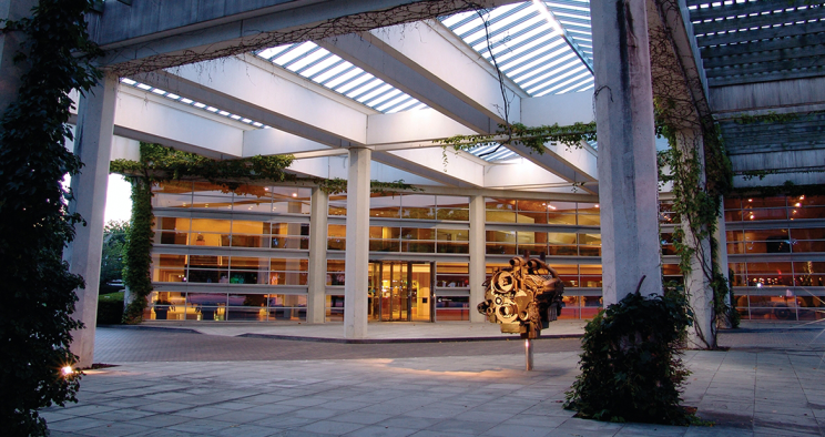 Cummins Corporate Office Building (COB)