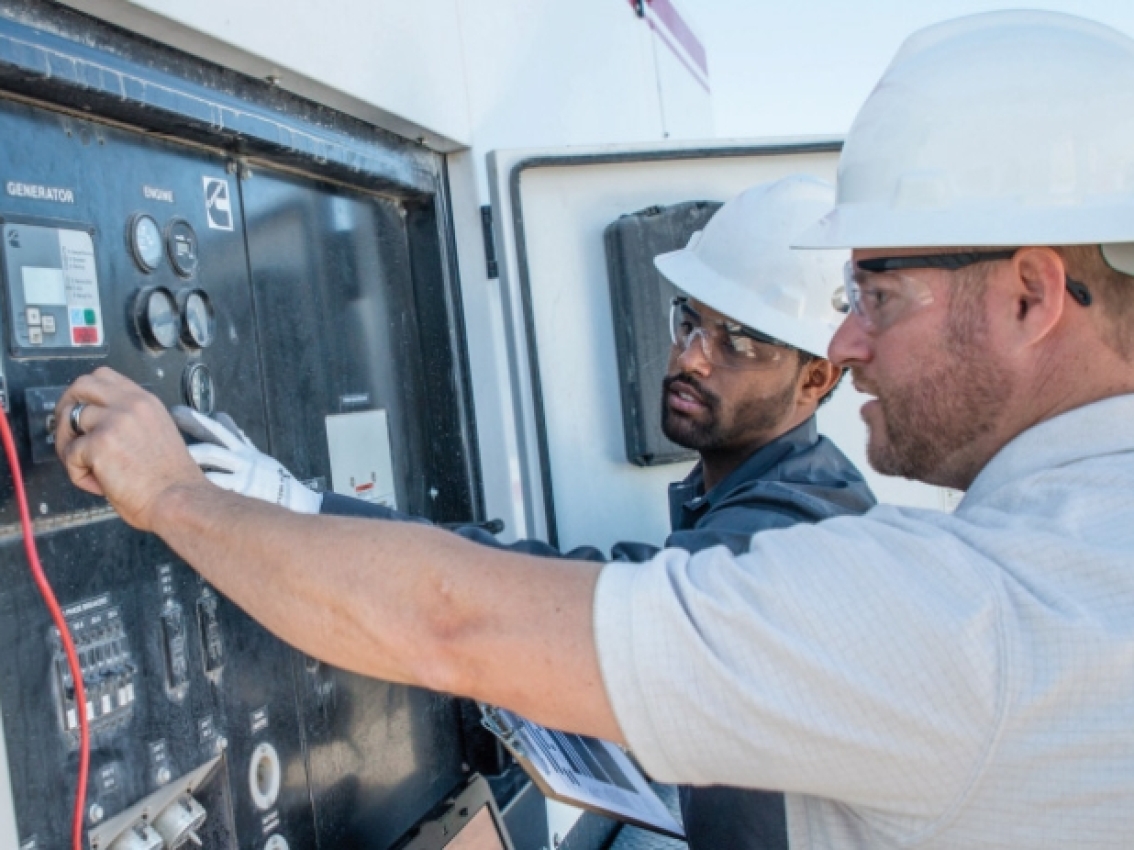 generator service technicians
